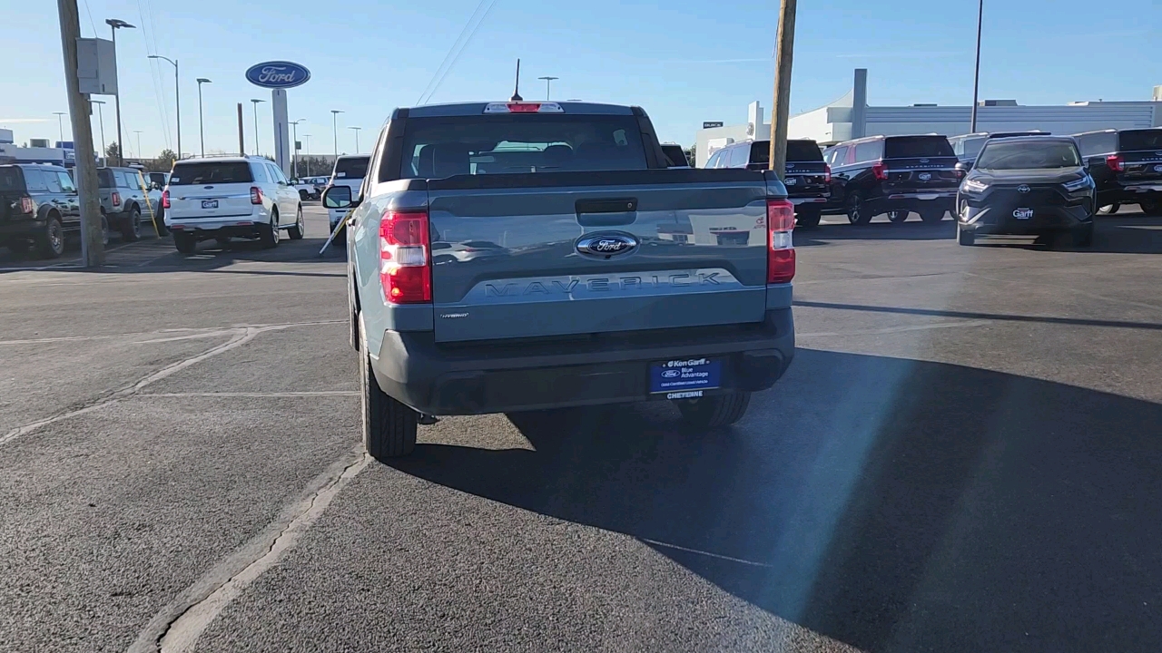 2023 Ford Maverick XLT 4