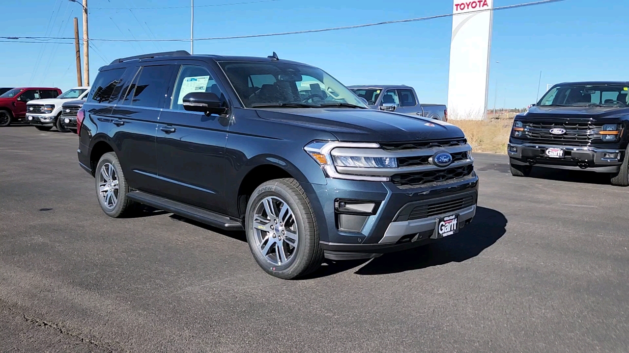 2024 Ford Expedition XLT 1