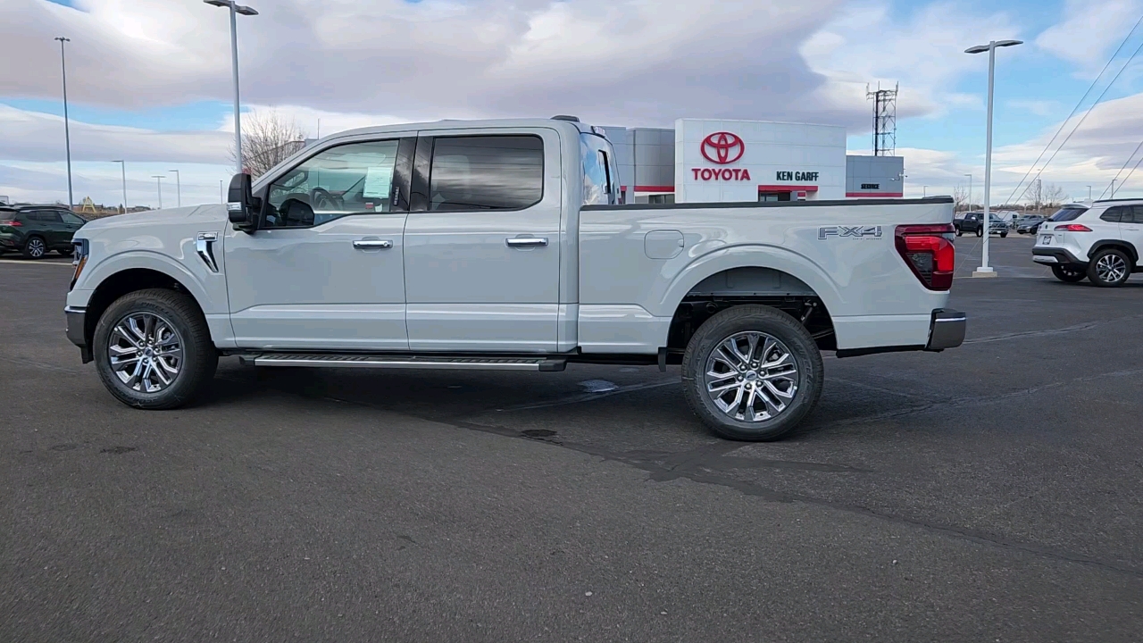 2024 Ford F-150 XLT 2