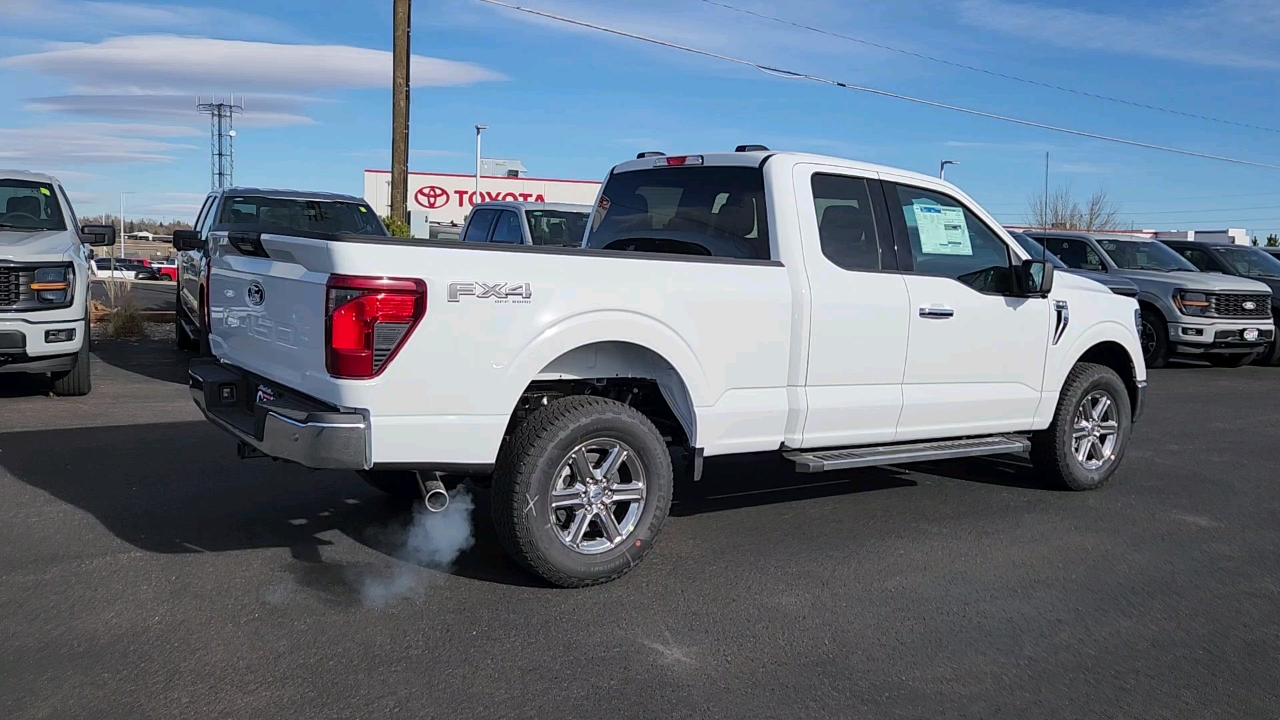 2024 Ford F-150 XLT 2