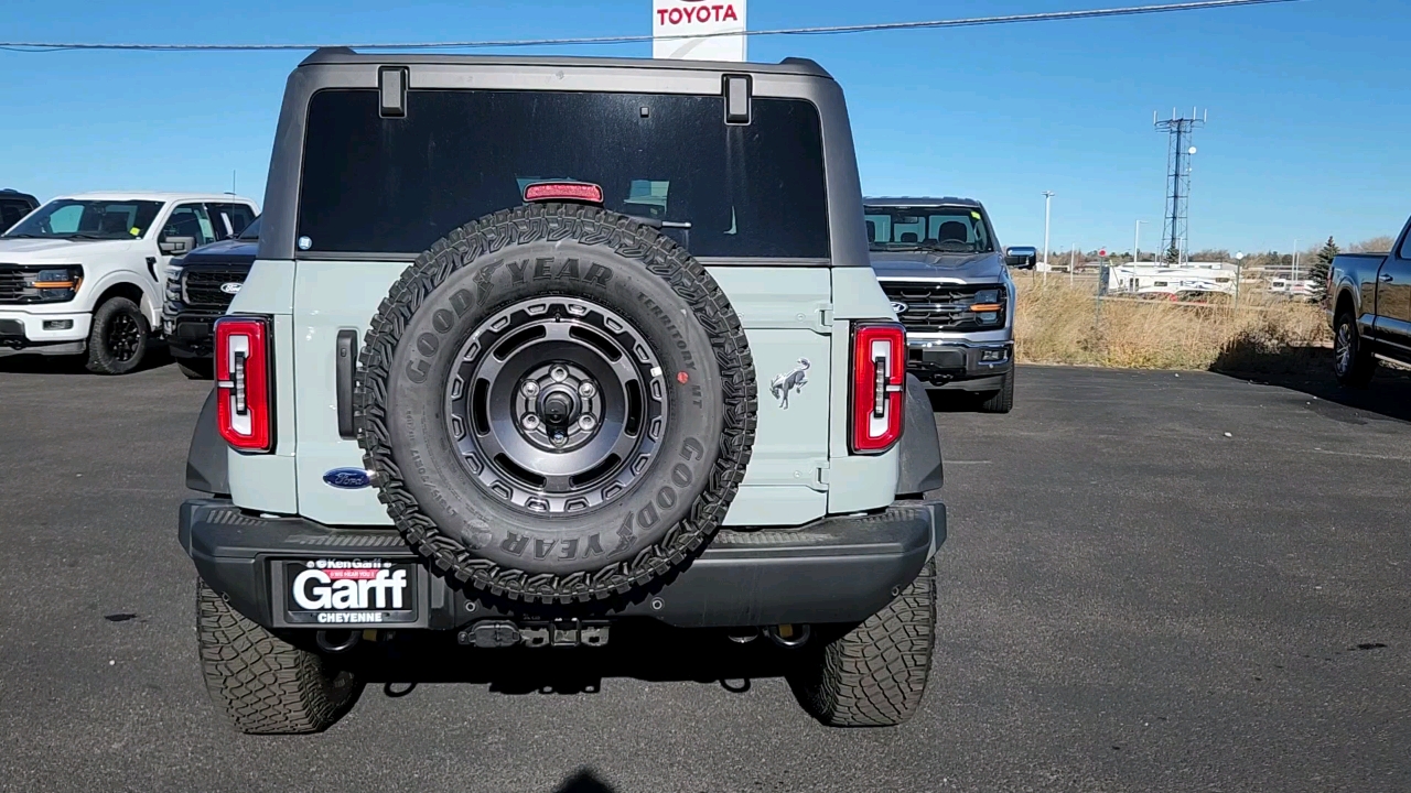 2024 Ford Bronco Badlands 25