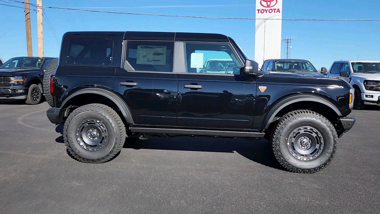 2024 Ford Bronco Badlands 2