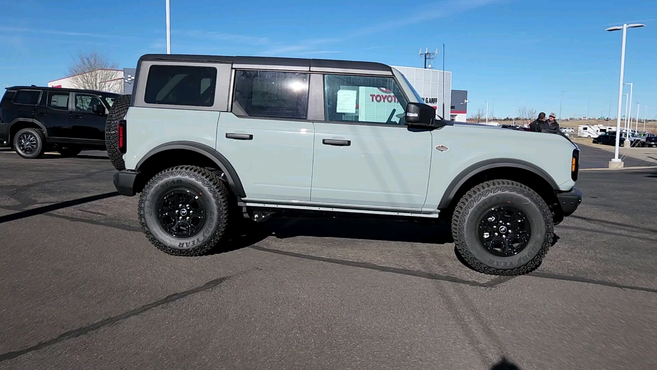 2024 Ford Bronco Wildtrak 2