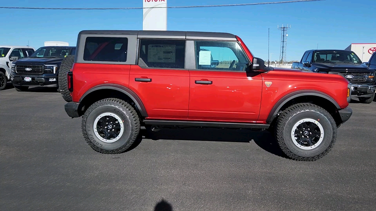 2024 Ford Bronco Badlands 2