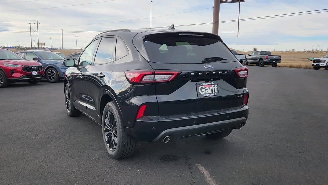 2024 Ford Escape ST-Line Elite 3