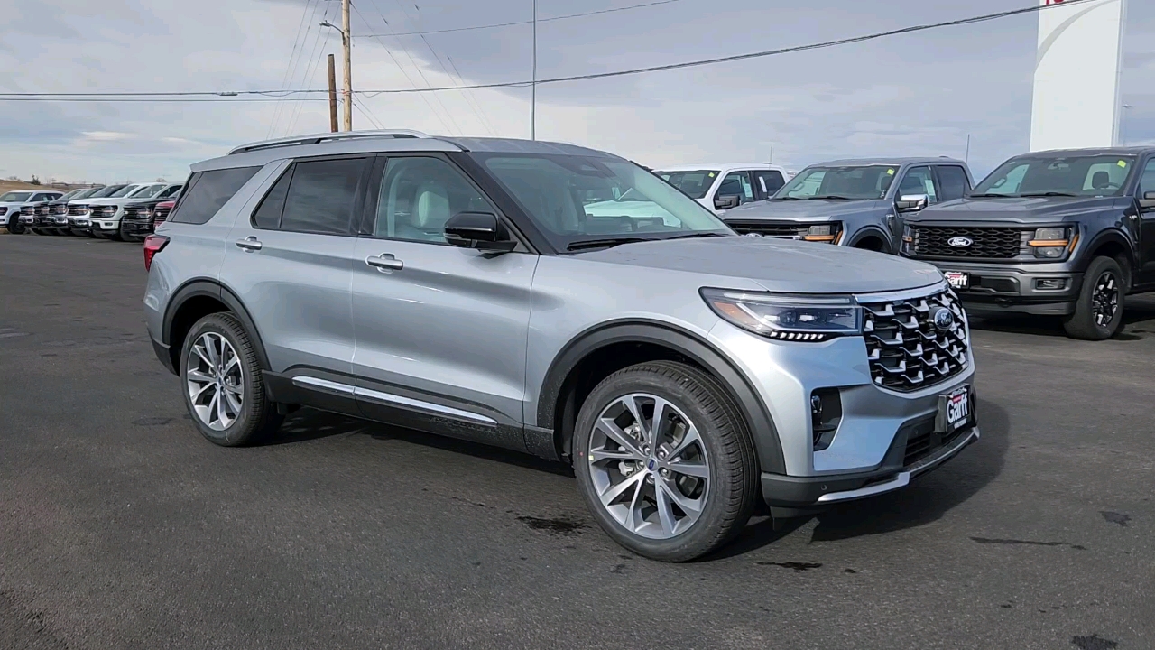 2025 Ford Explorer Platinum 1