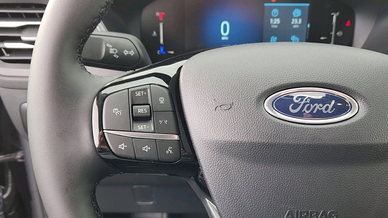 2025 Ford Escape Active 16