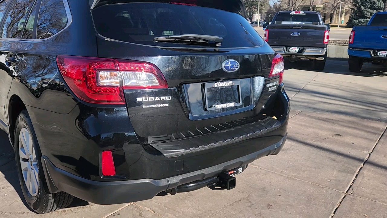 2017 Subaru Outback Premium 24