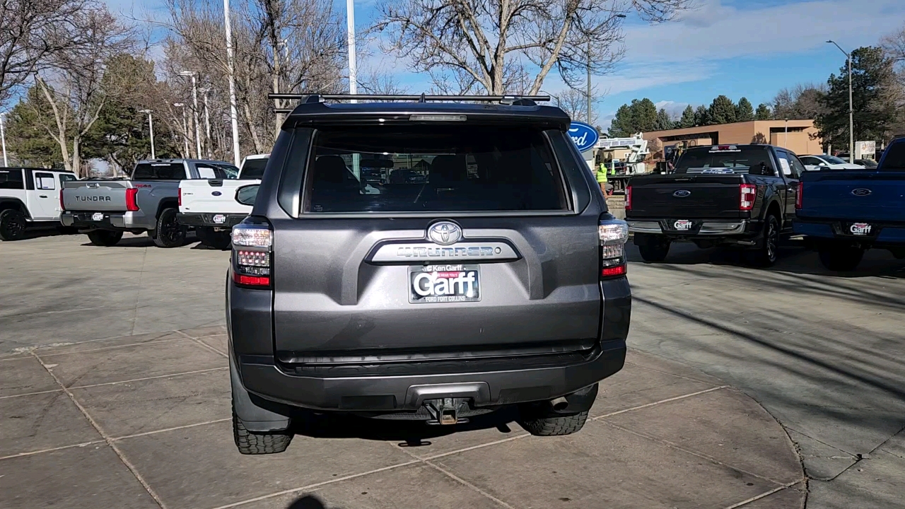 2019 Toyota 4Runner SR5 4