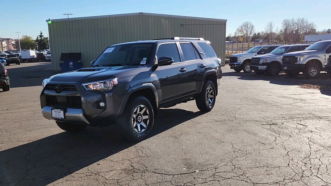 2022 Toyota 4Runner TRD Off Road Premium 1