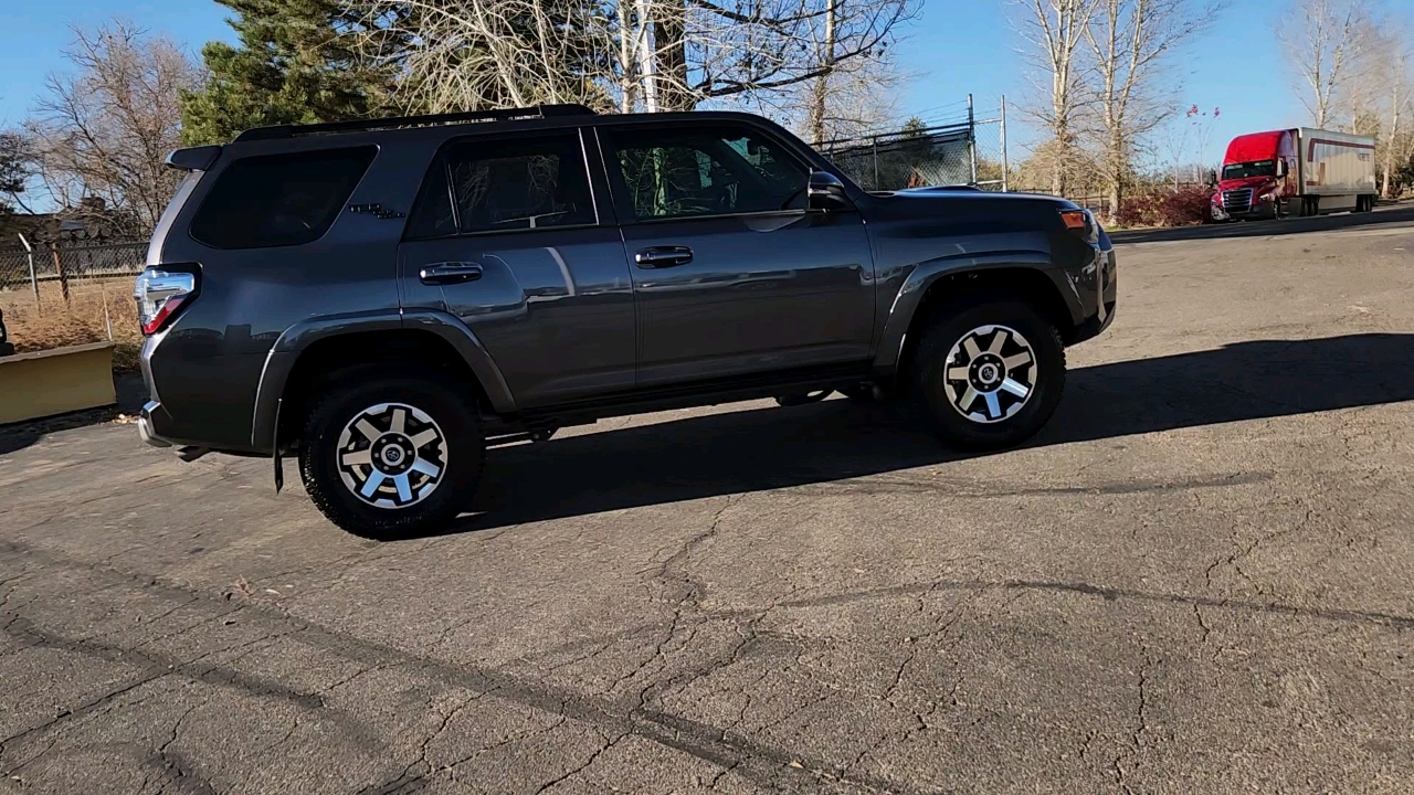 2022 Toyota 4Runner TRD Off Road Premium 10