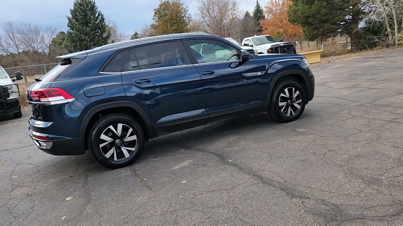 2021 Volkswagen Atlas Cross Sport 2.0T SE 6