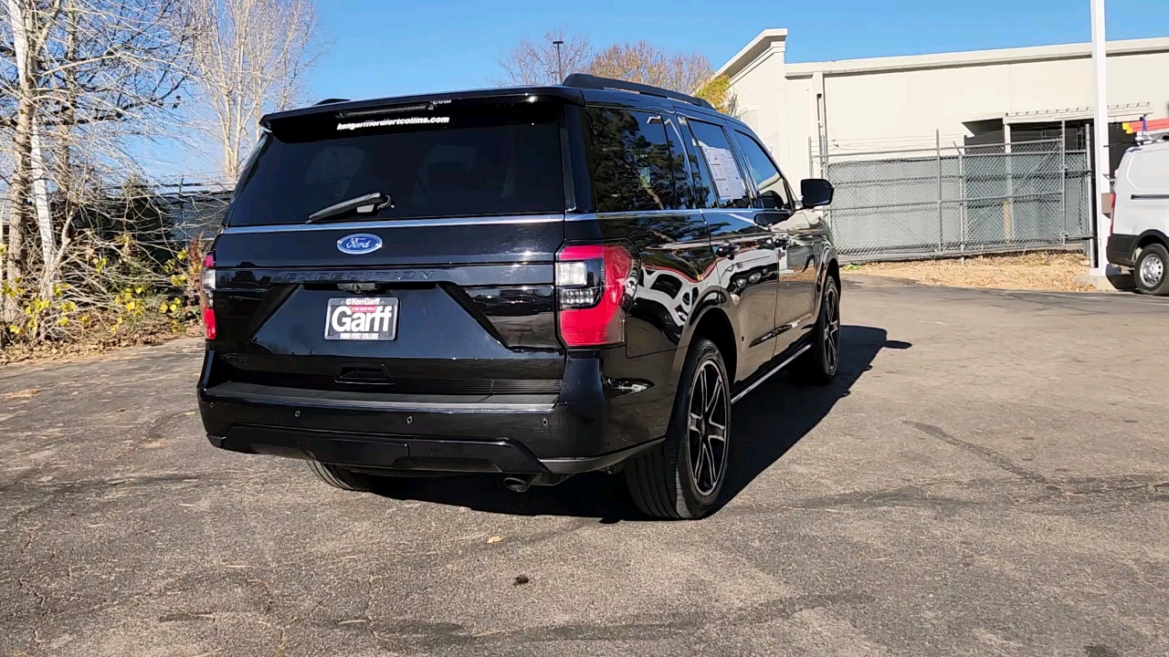 2021 Ford Expedition  7