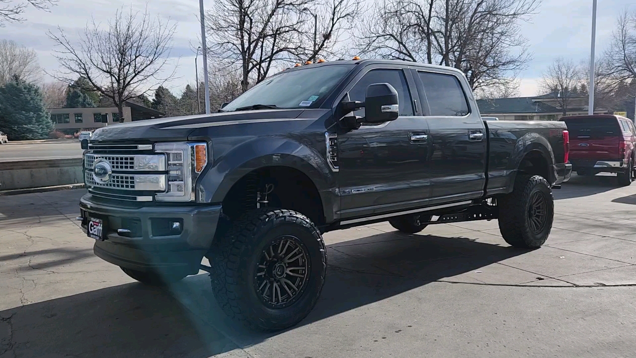 2018 Ford Super Duty F-250 SRW Platinum 1