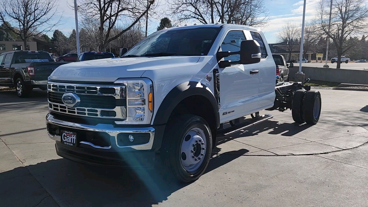 2023 Ford Super Duty F-550 DRW XL 1