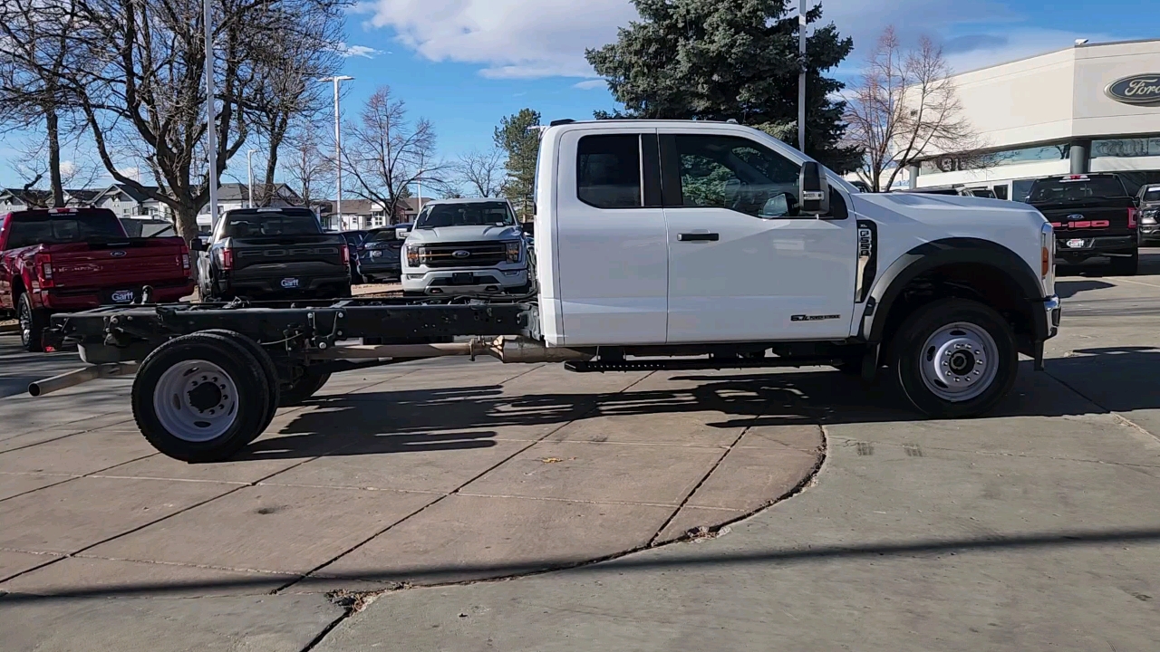 2023 Ford Super Duty F-550 DRW XL 8