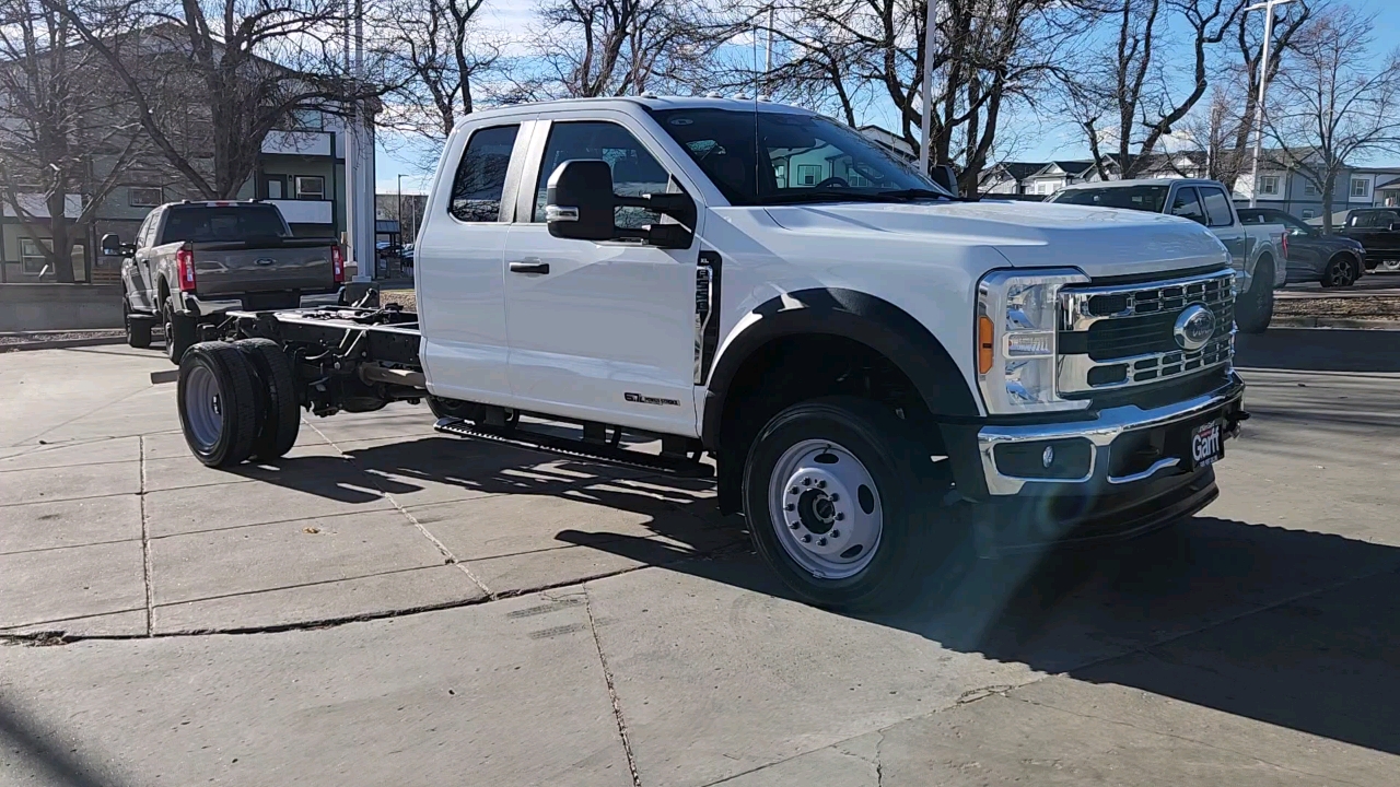 2023 Ford Super Duty F-550 DRW XL 10