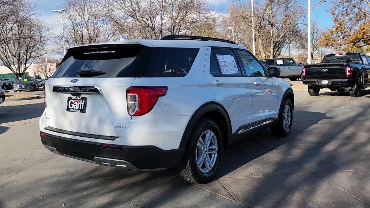 2021 Ford Explorer  7