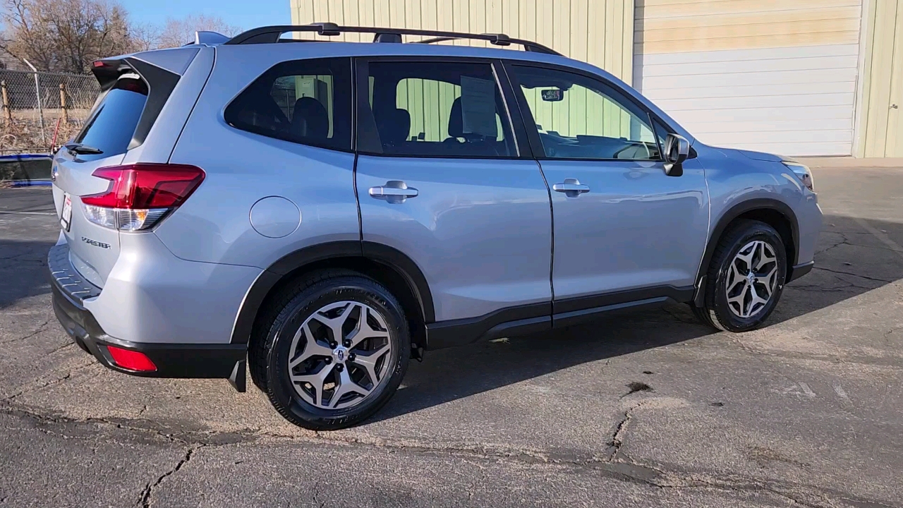 2021 Subaru Forester Premium 5