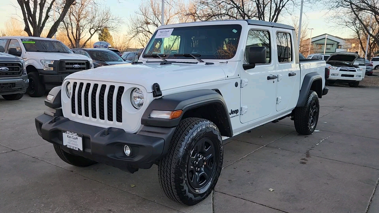 2022 Jeep Gladiator Sport 1