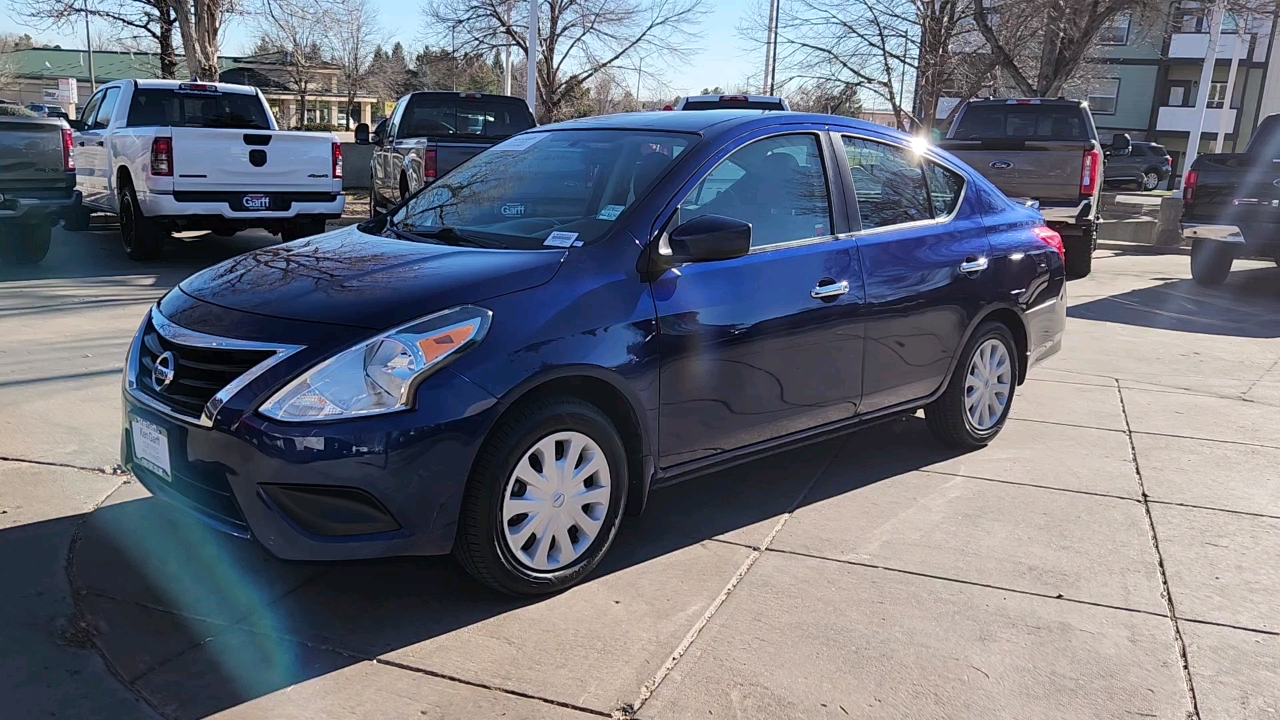 2019 Nissan Versa Sedan SV 1