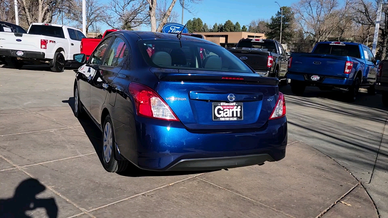 2019 Nissan Versa Sedan SV 4