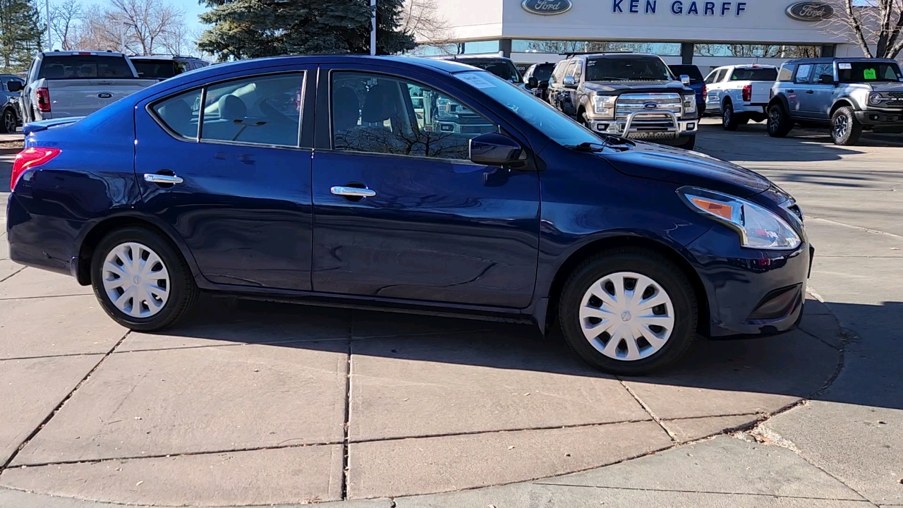 2019 Nissan Versa Sedan SV 7