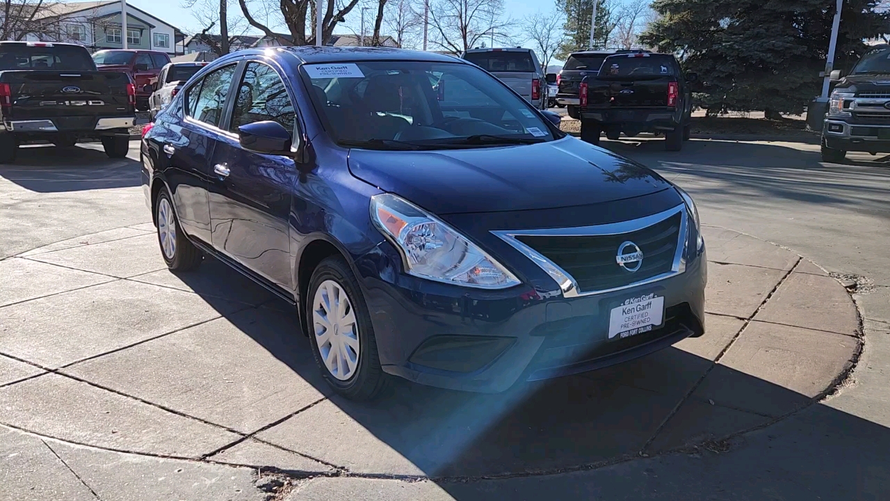 2019 Nissan Versa Sedan SV 8