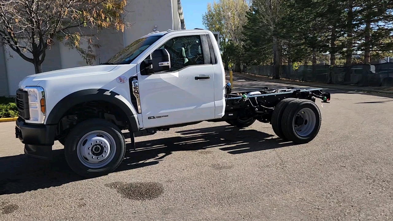 2024 Ford Super Duty F-550 DRW XL 47