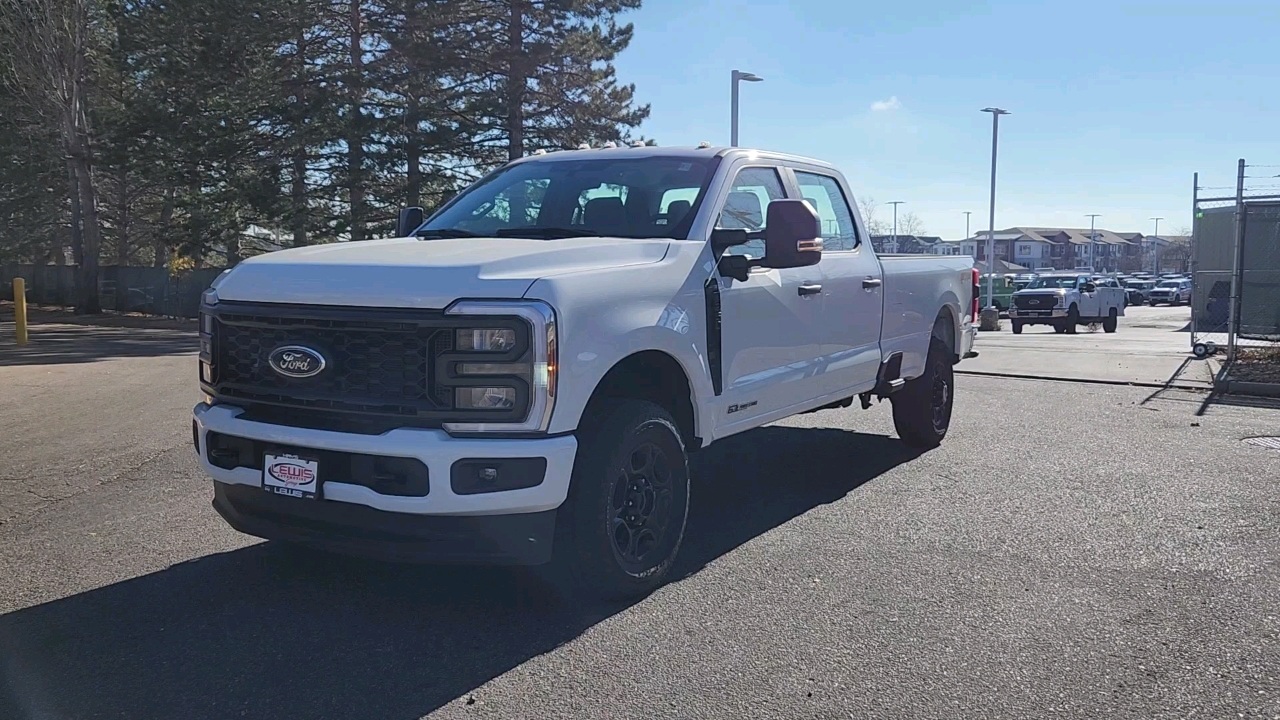 2024 Ford Super Duty F-250 SRW XL 1