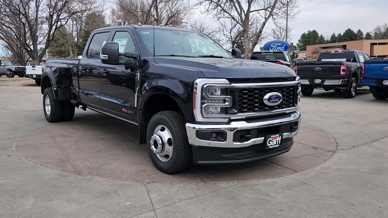 2024 Ford Super Duty F-350 DRW LARIAT 8