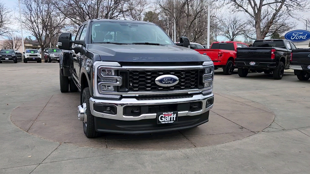 2024 Ford Super Duty F-350 DRW LARIAT 9