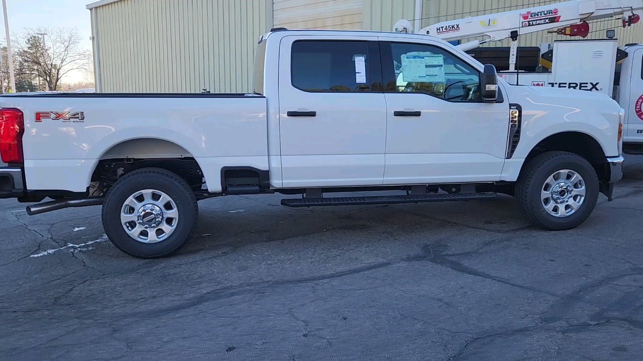 2024 Ford Super Duty F-250 SRW XLT 7