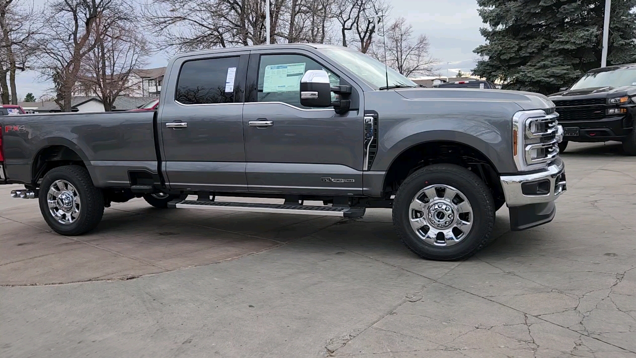 2024 Ford Super Duty F-350 SRW LARIAT 7