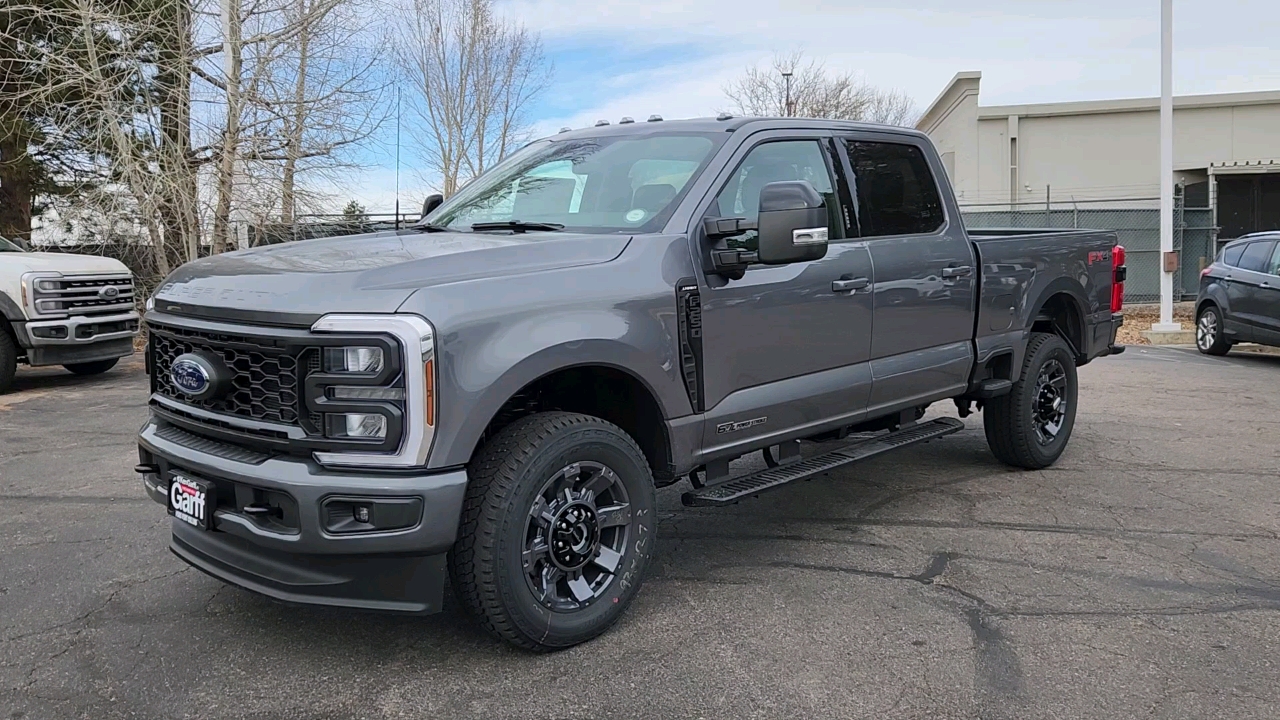 2024 Ford Super Duty F-250 SRW LARIAT 1