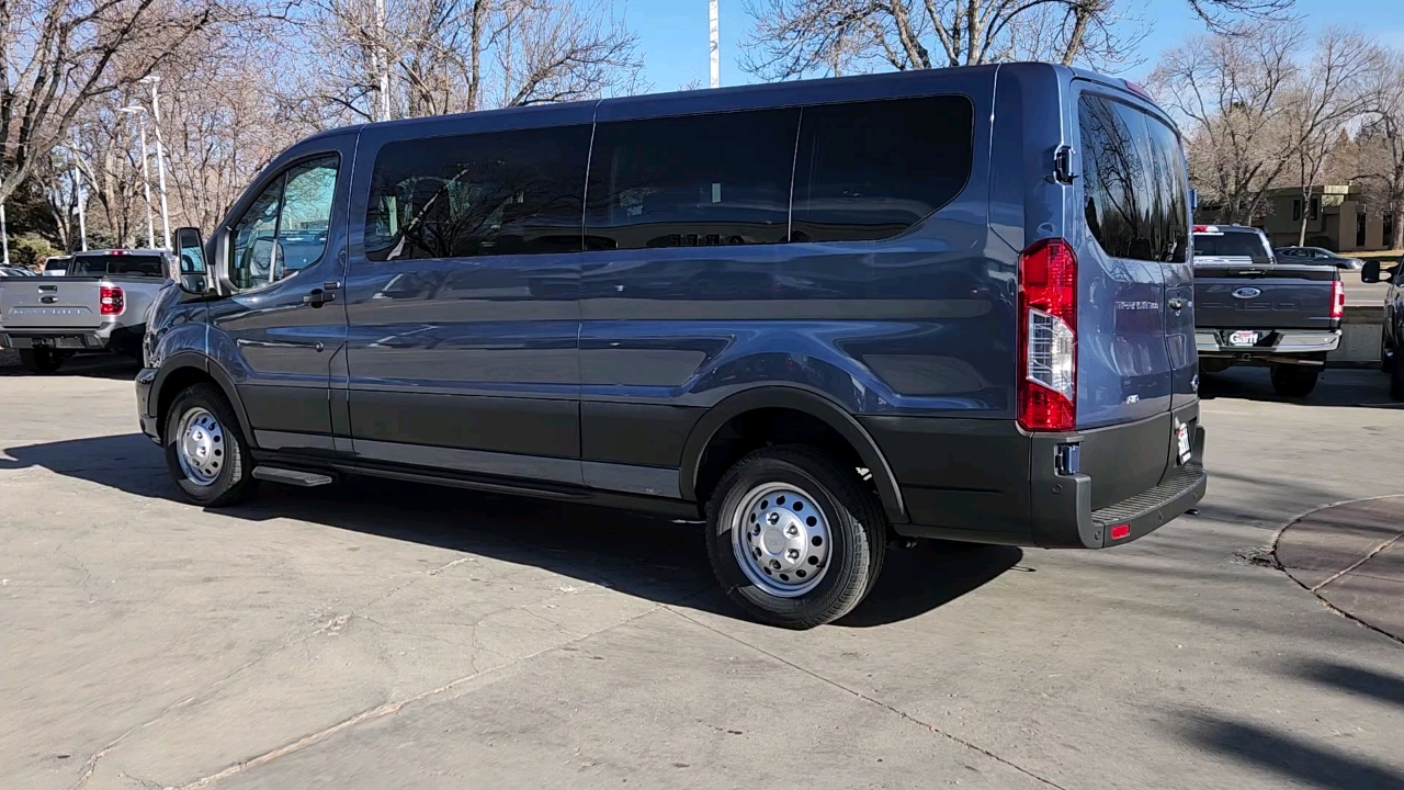 2024 Ford Transit Passenger Wagon XLT 3