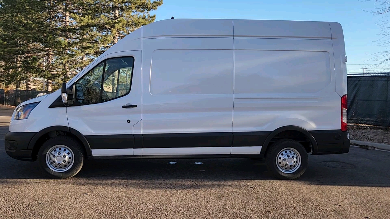 2024 Ford Transit Cargo Van Base 2