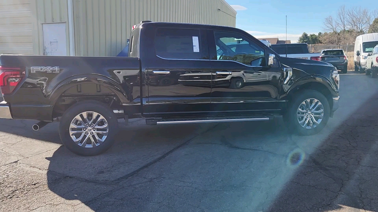 2024 Ford F-150 LARIAT 4