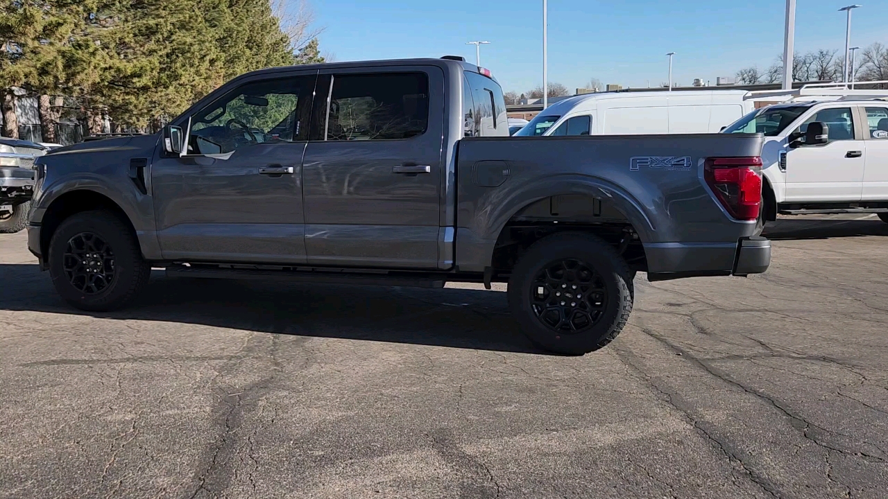 2024 Ford F-150 XLT 2