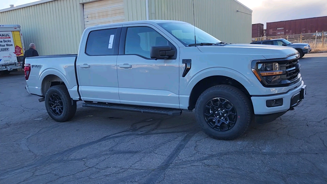 2024 Ford F-150 XLT 8