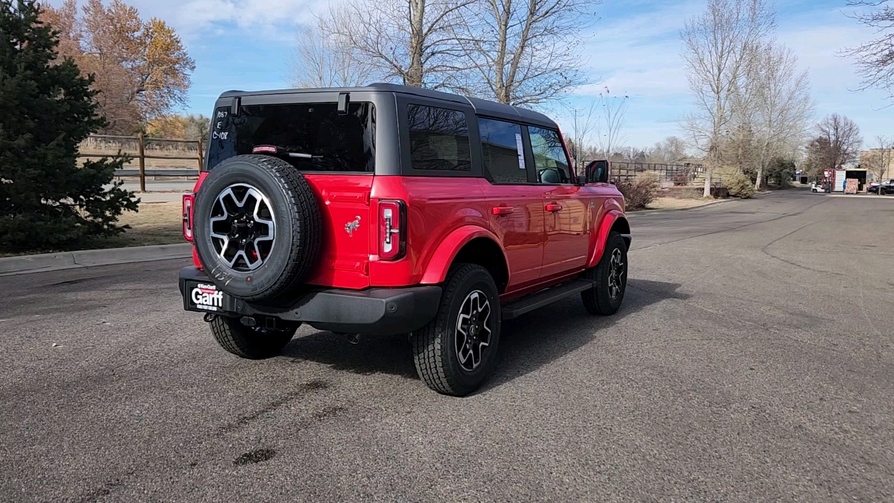 2024 Ford Bronco Outer Banks 5