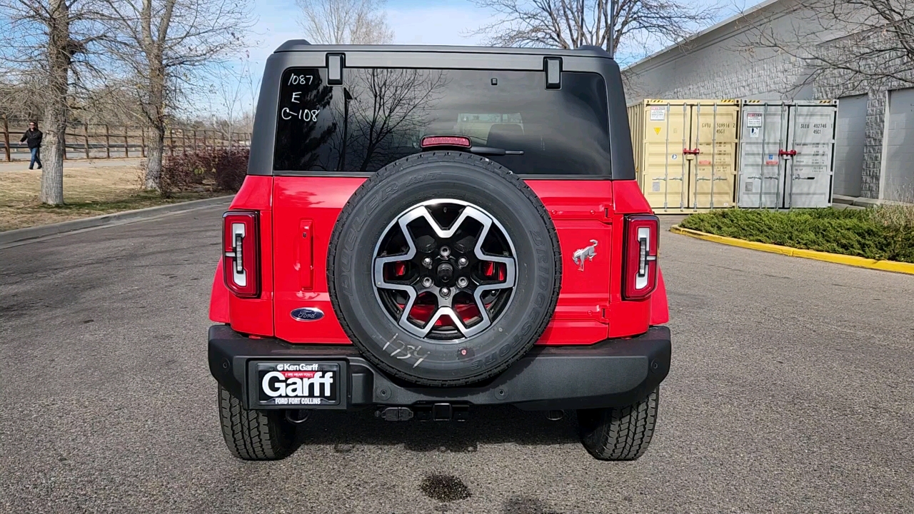 2024 Ford Bronco Outer Banks 26