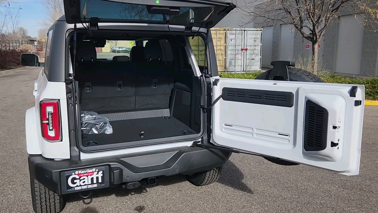 2024 Ford Bronco Outer Banks 24