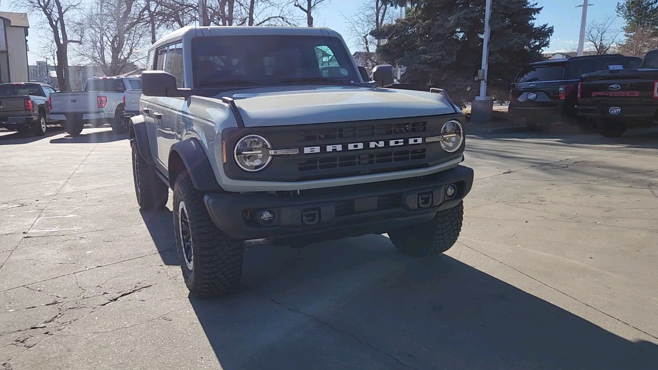 2024 Ford Bronco Black Diamond 9