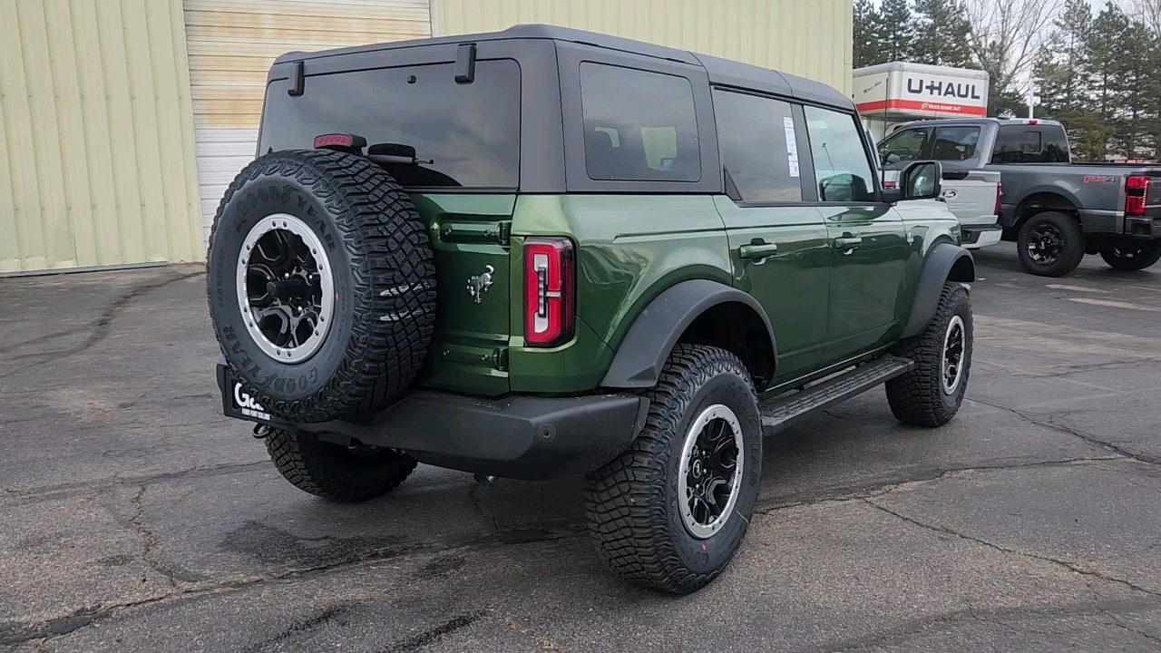 2024 Ford Bronco Outer Banks 5