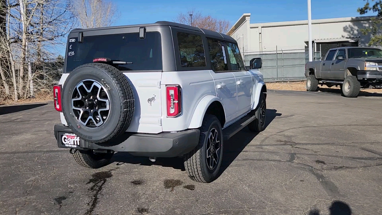 2024 Ford Bronco Outer Banks 6