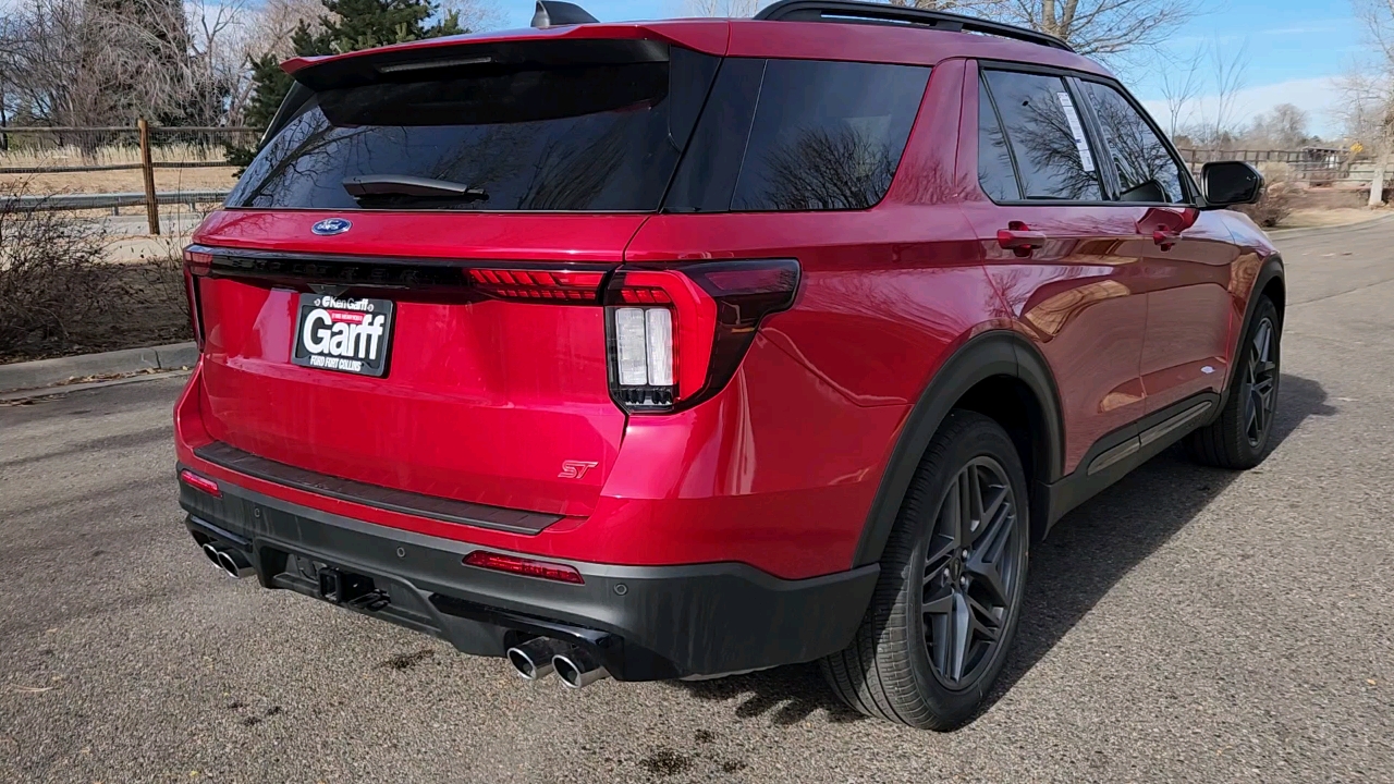 2025 Ford Explorer ST 24