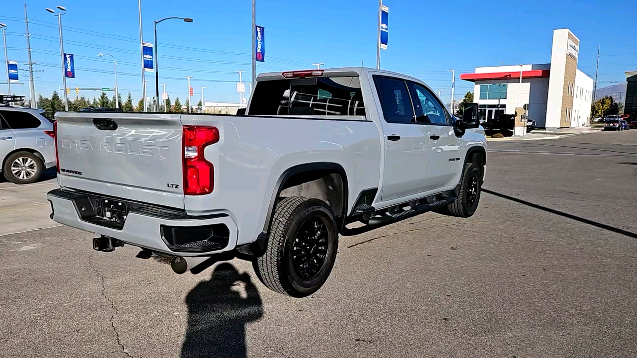 2024 Chevrolet Silverado 3500HD LTZ 4