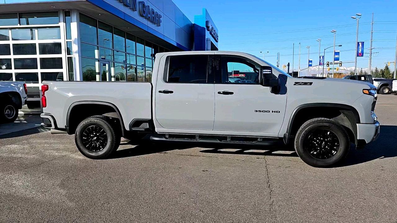 2024 Chevrolet Silverado 3500HD LTZ 5