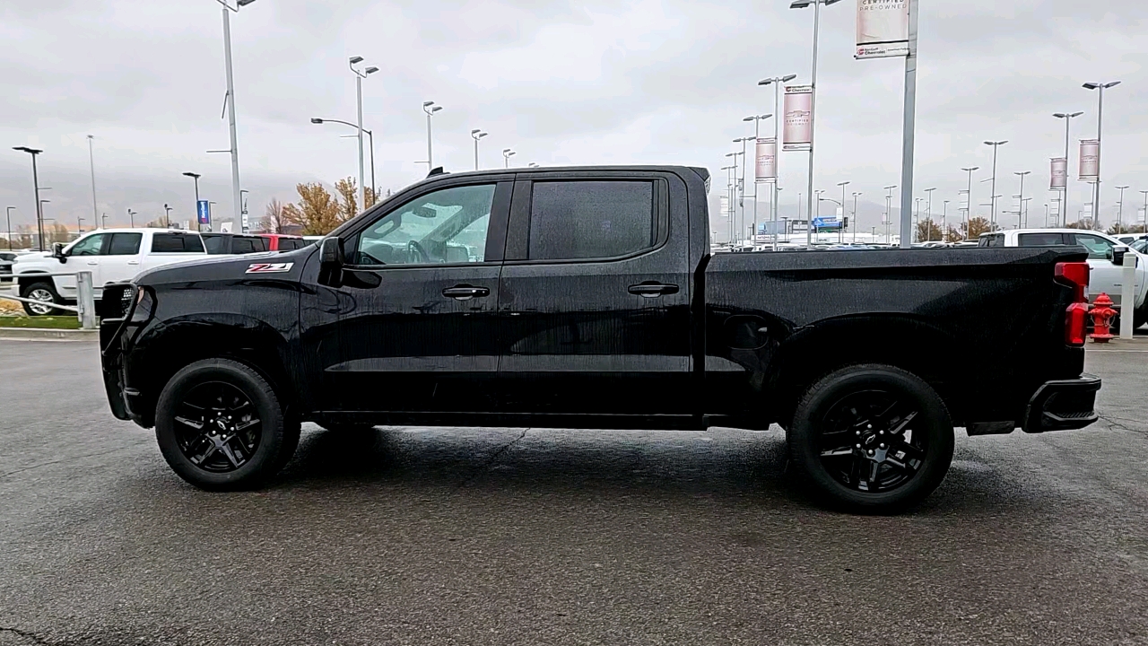 2020 Chevrolet Silverado 1500 RST 3